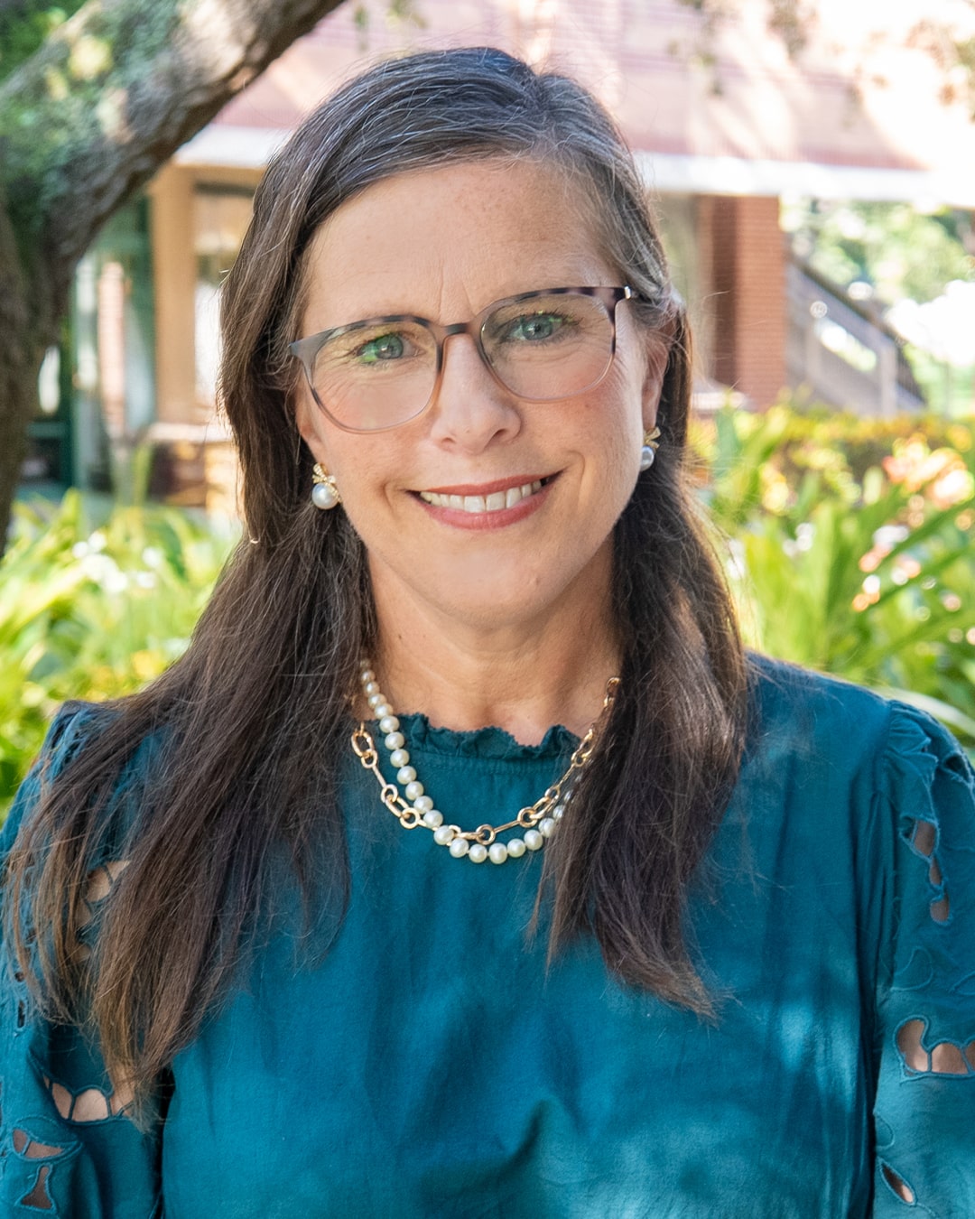 Julie Nestor